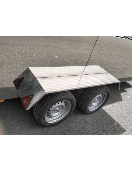 Remolque de 4 metros maquinaria HG