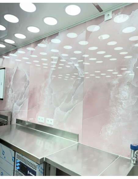 CASETA CONTAINER PARA CHURRERÍA 6 X 2.50 METROS